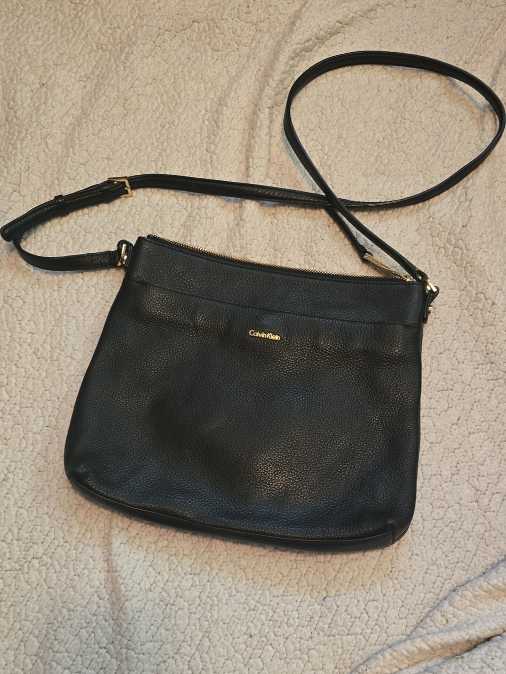 Butter-Soft Calvin Klein Black Pebbled Leather Crossbody Purse with Gold Accents